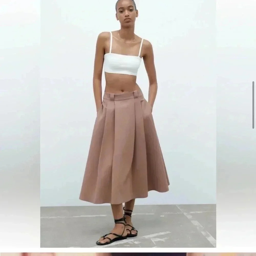 Zara midi pleat detail pink skirt - Picture 6 of 14